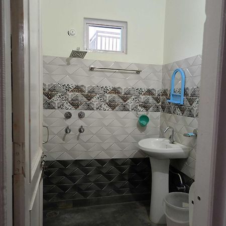 Hotel O Parmar Palace ماندي المظهر الخارجي الصورة